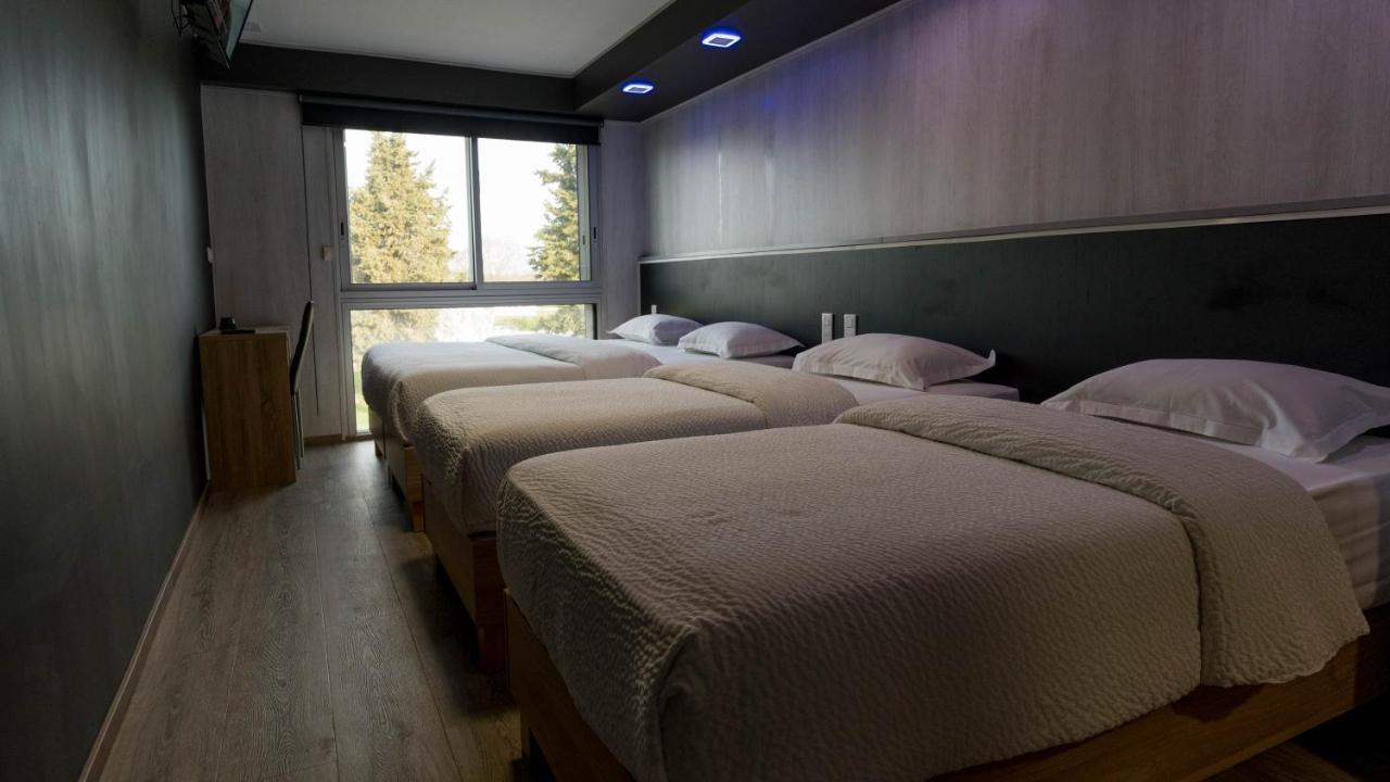 Hotel La Rocade 파미에 외부 사진