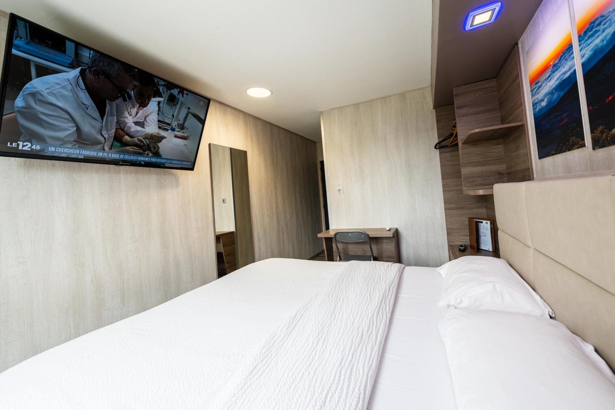 Hotel La Rocade 파미에 외부 사진